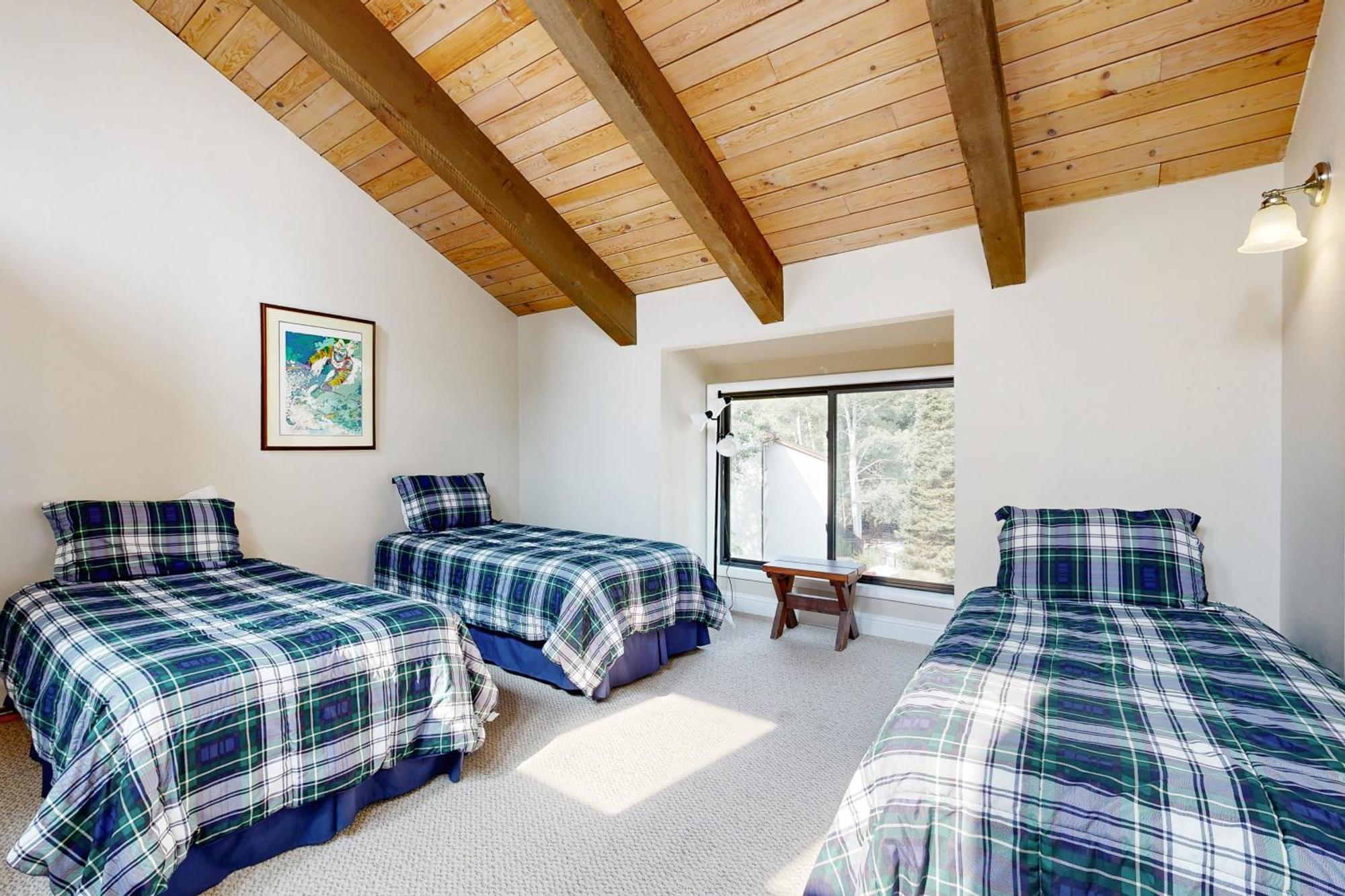 Breakaway West Villa Vail Room photo